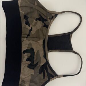 Koral camo sports bra
